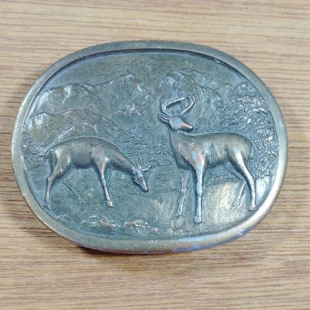 Vintage Belt Buckle Indiana Metal Craft Deer Wildlife Outdoors Hunting *Read